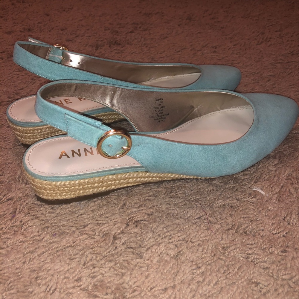 Anne Klein Blue Slingback wedge